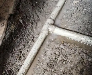 桑日漏水维修电话